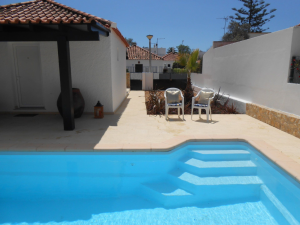 Villa Concha, Pool/Shade